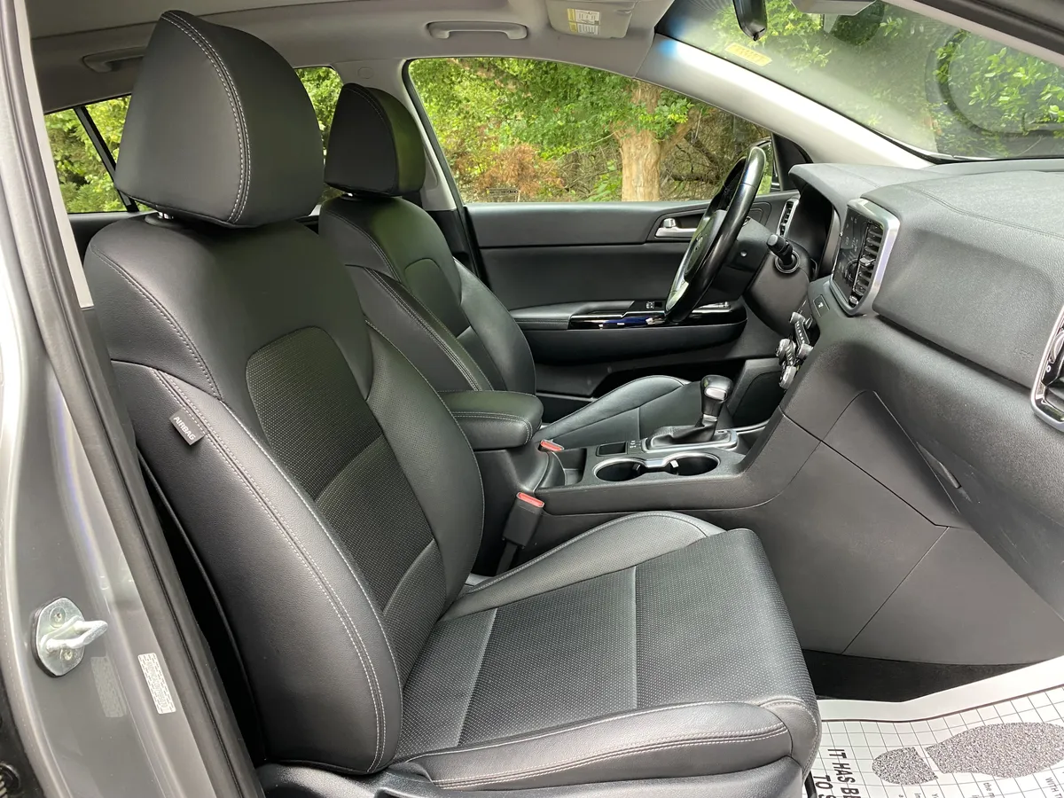 2022 Kia Sportage EX thumbnail 34