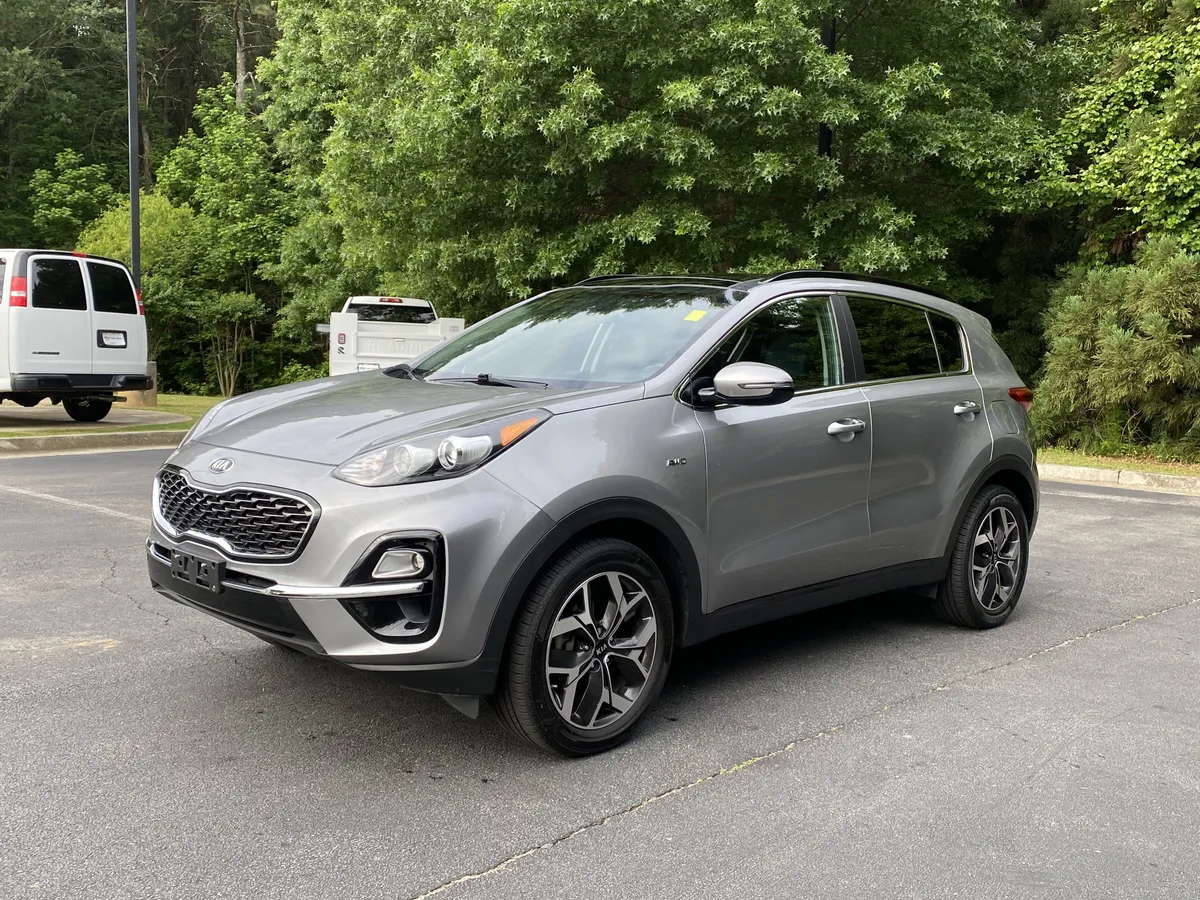 2022 Kia Sportage EX thumbnail 4