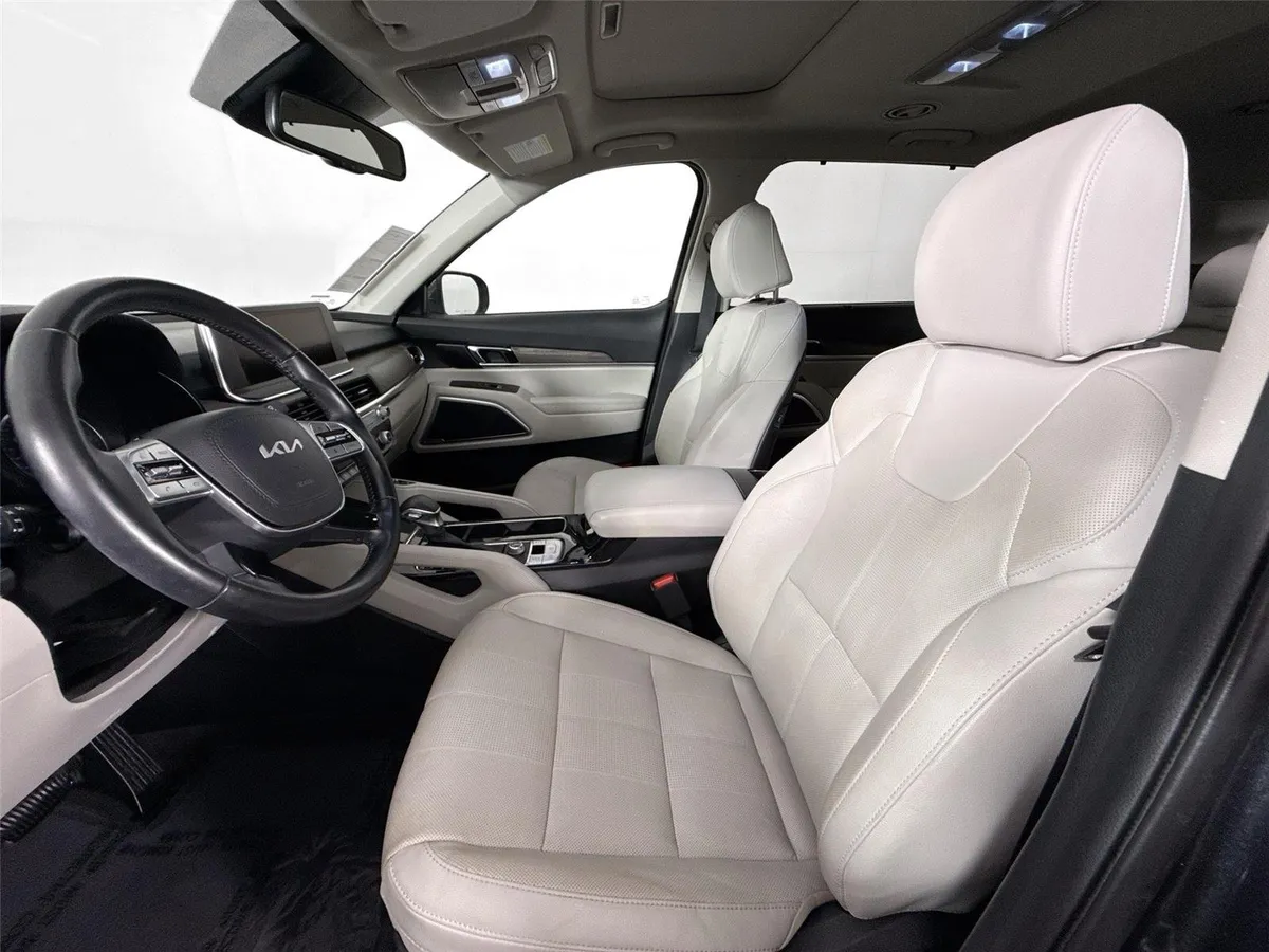 2022 Kia Telluride EX thumbnail 3