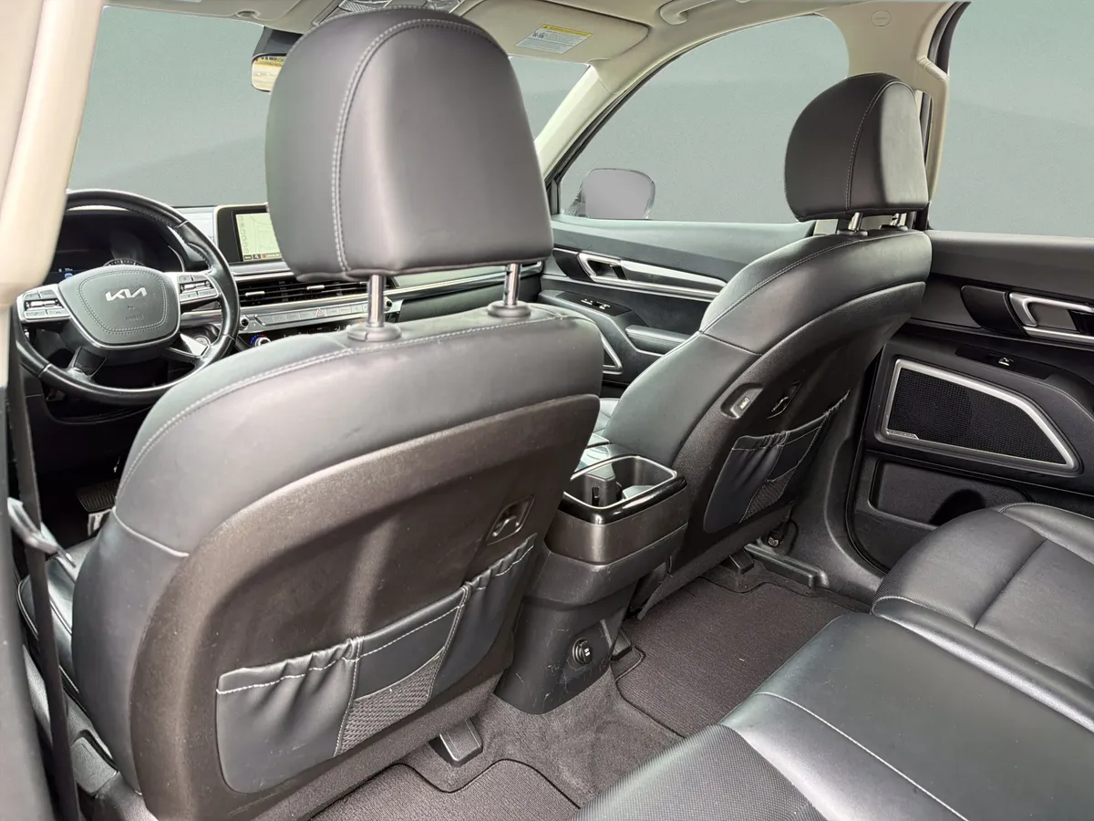 2022 Kia Telluride LX thumbnail 14