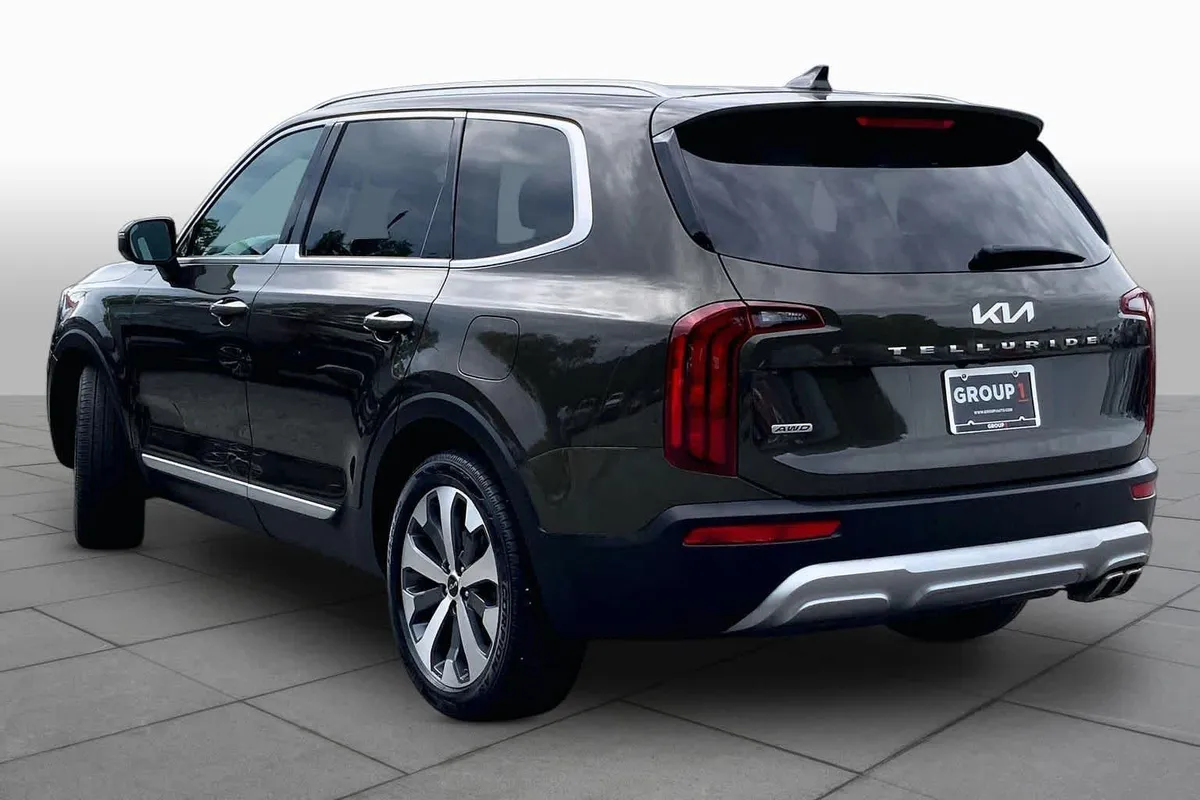 2022 Kia Telluride S thumbnail 12