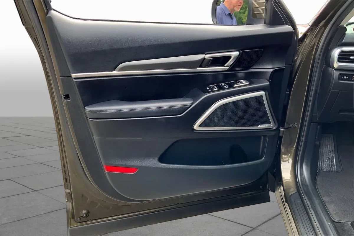 2022 Kia Telluride S thumbnail 21
