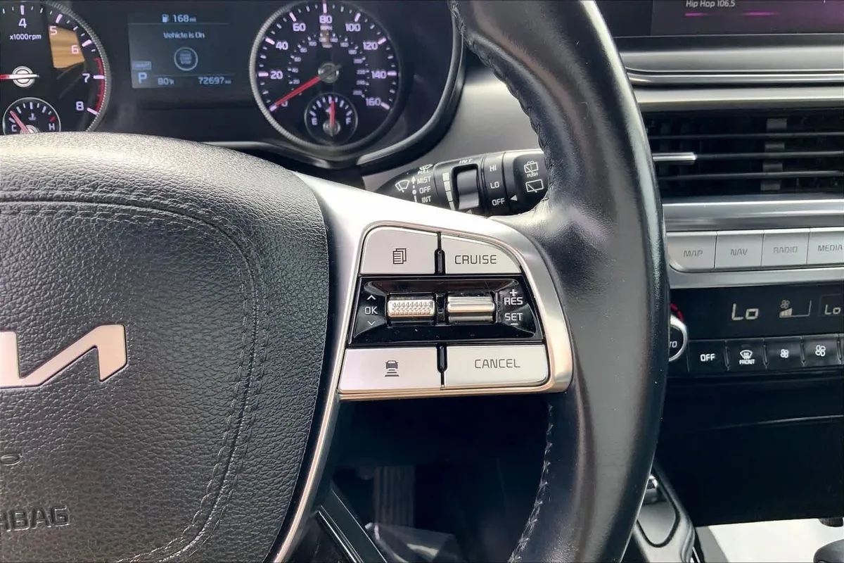 2022 Kia Telluride S thumbnail 24