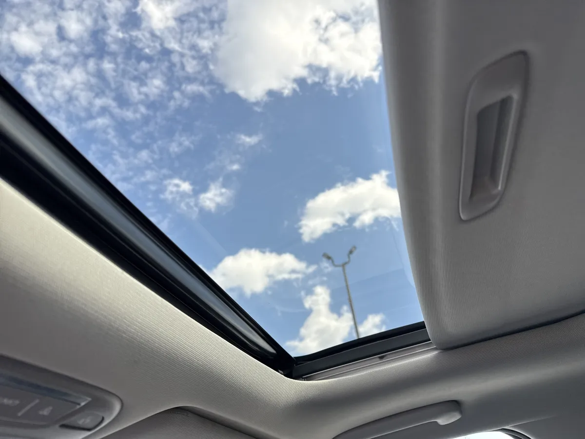 2022 Kia Telluride S thumbnail 19