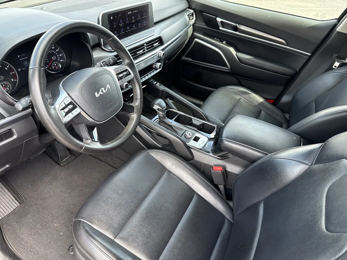 2022 Kia Telluride S thumbnail 9
