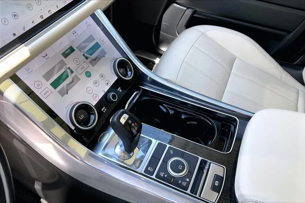 2022 Land Rover Range Rover Sport HSE Silver Edition thumbnail 17