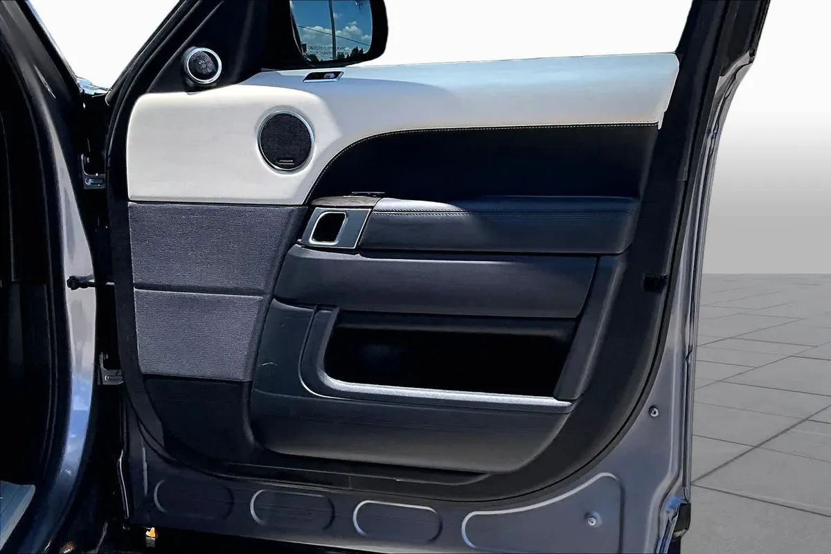 2022 Land Rover Range Rover Sport HSE Silver Edition thumbnail 27
