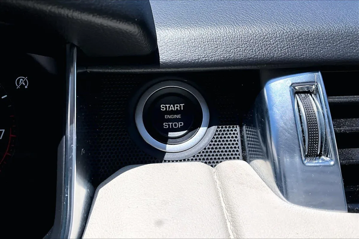 2022 Land Rover Range Rover Sport HSE Silver Edition thumbnail 33