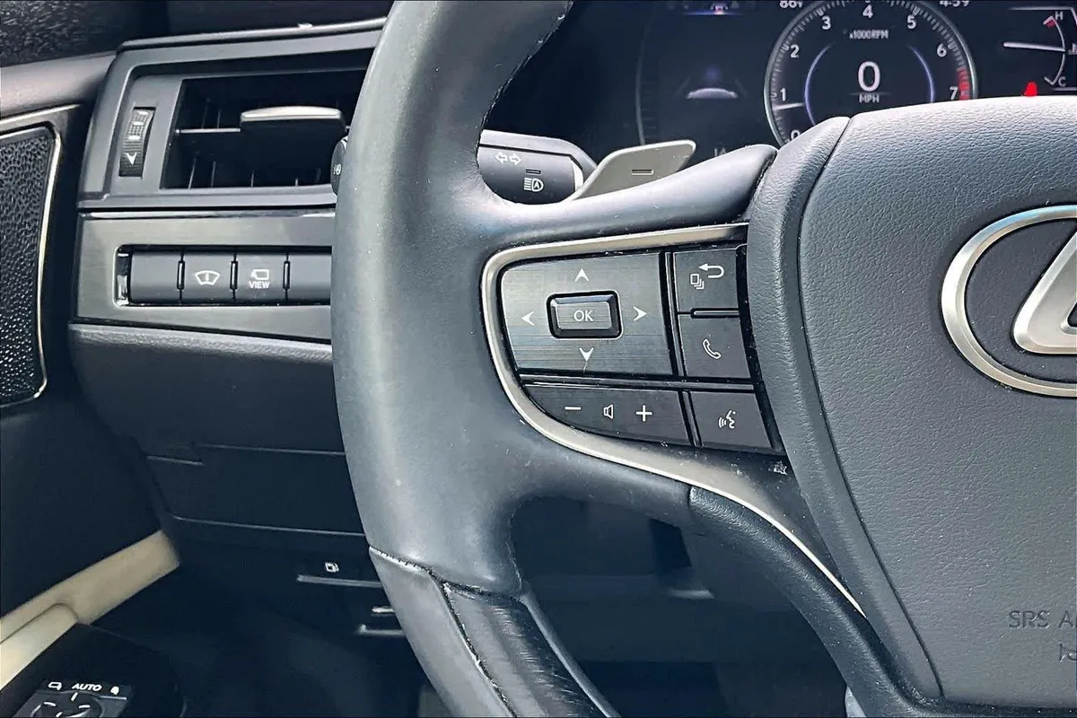 2022 Lexus ES 350 Ultra Luxury thumbnail 24