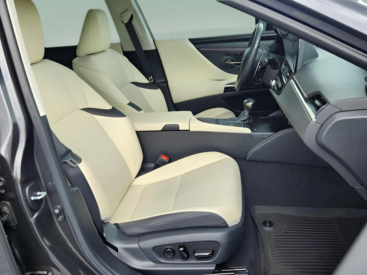 2022 LEXUS ES ES 350 thumbnail 15