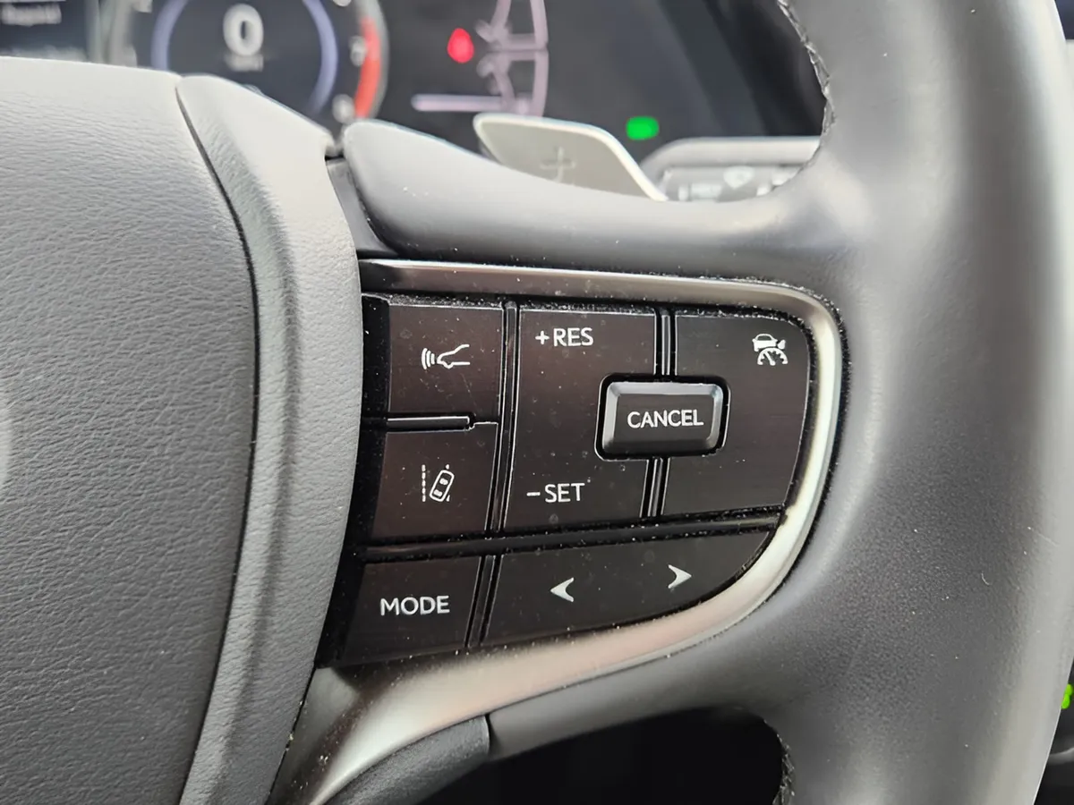 2022 LEXUS ES ES 350 thumbnail 25