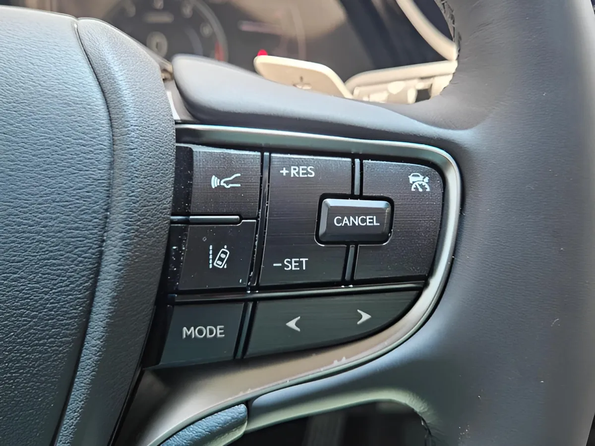 2022 LEXUS ES ES 350 Ultra Luxury thumbnail 19