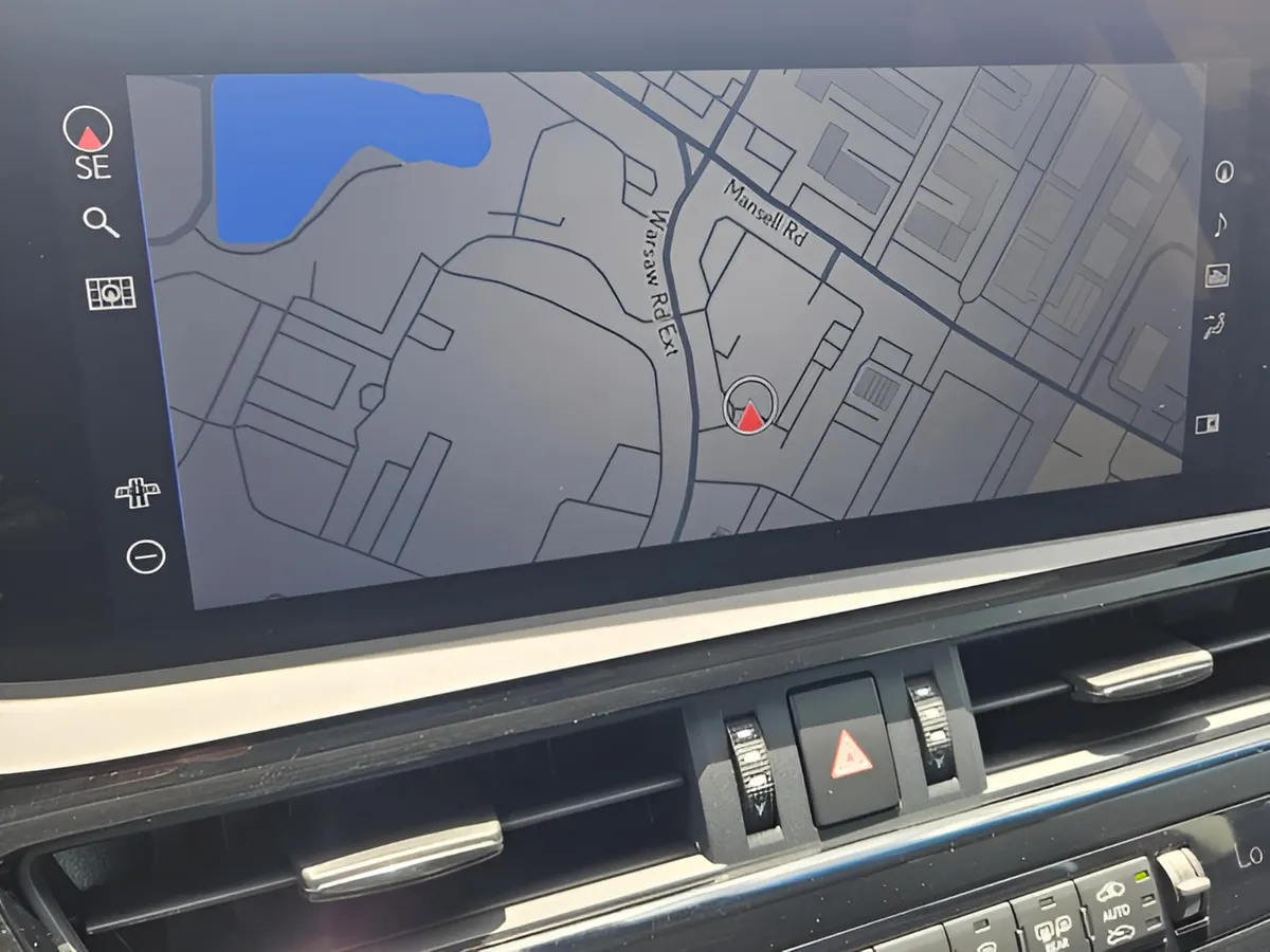 2022 LEXUS ES ES 350 Ultra Luxury thumbnail 24