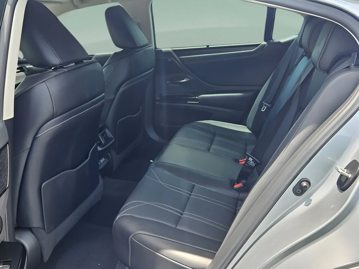 2022 LEXUS ES ES 350 Ultra Luxury thumbnail 27
