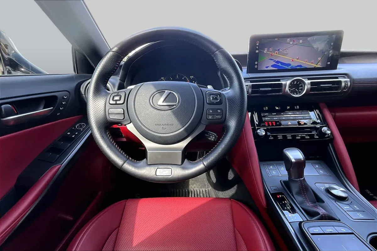 2022 Lexus IS 350 F SPORT thumbnail 6