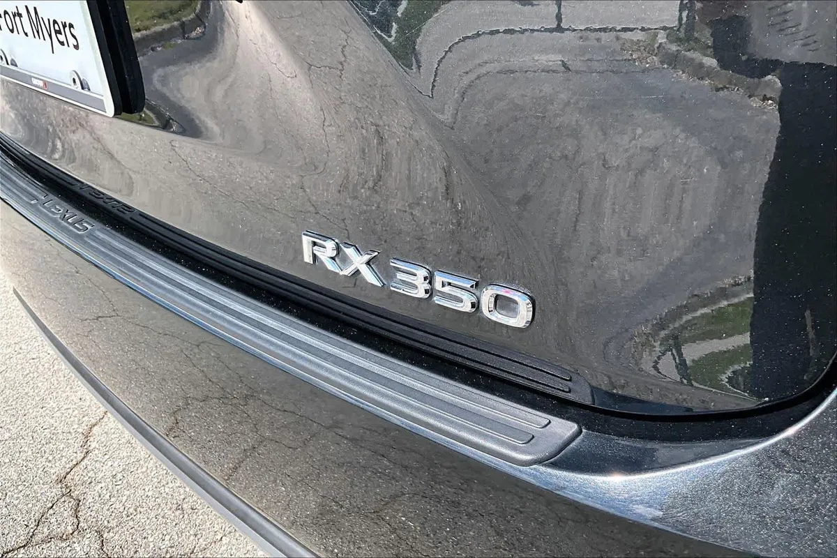 2022 Lexus RX 350 thumbnail 10