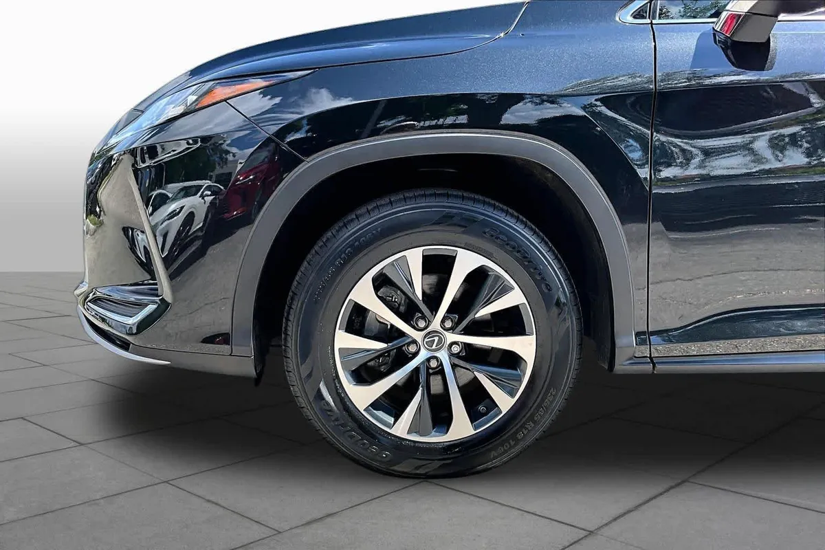 2022 Lexus RX 350 thumbnail 11