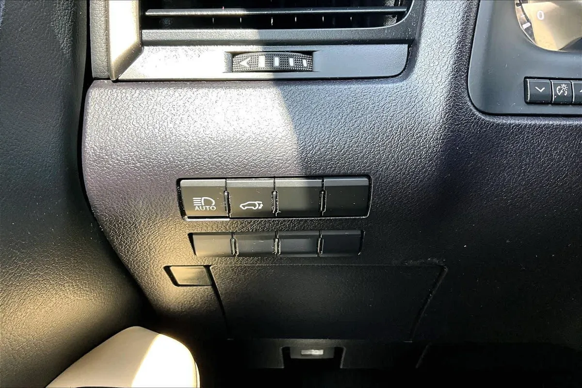2022 Lexus RX 350 thumbnail 34