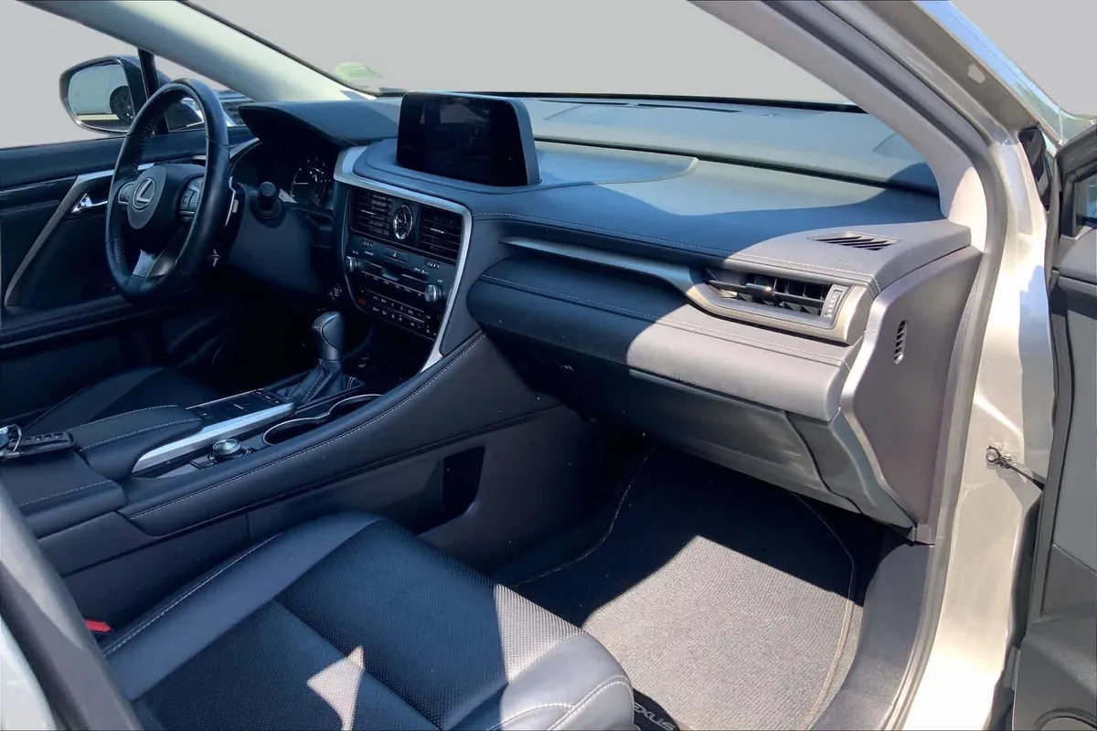 2022 Lexus RX 350 thumbnail 17
