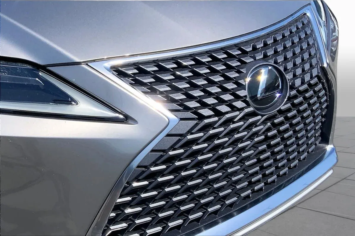 2022 Lexus RX 350 thumbnail 28