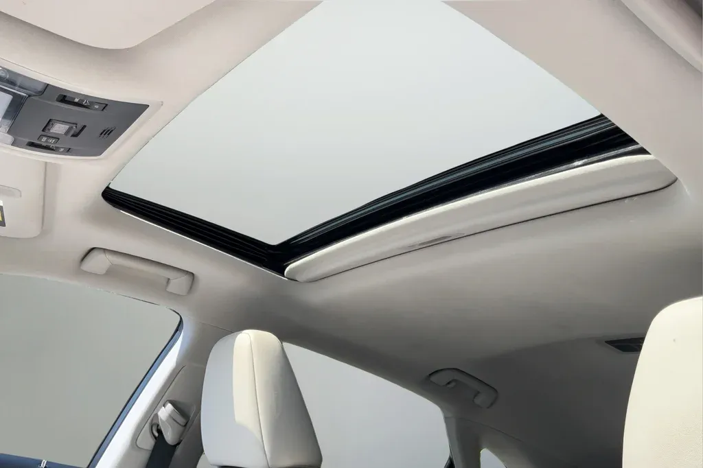 2022 Lexus RX 350 thumbnail 18