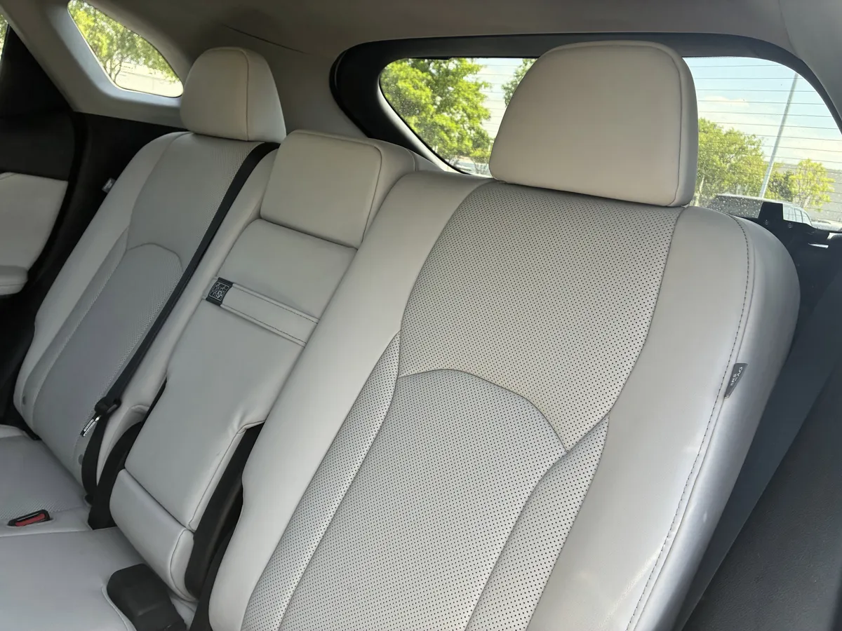 2022 Lexus RX RX 350 thumbnail 12