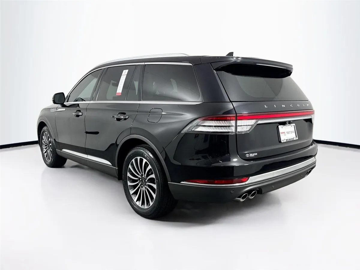 2022 Lincoln Aviator Reserve thumbnail 13