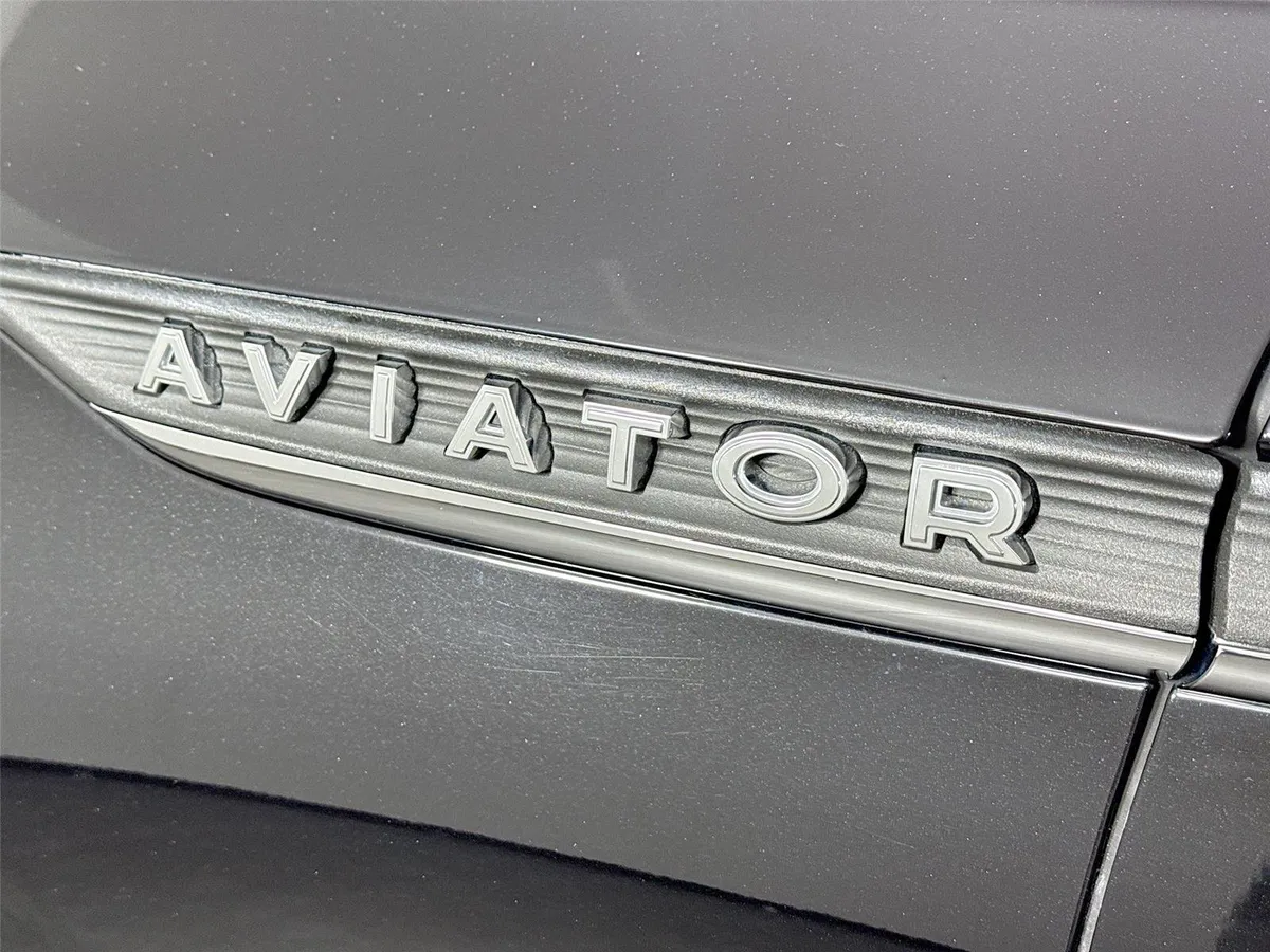 2022 Lincoln Aviator Reserve thumbnail 15
