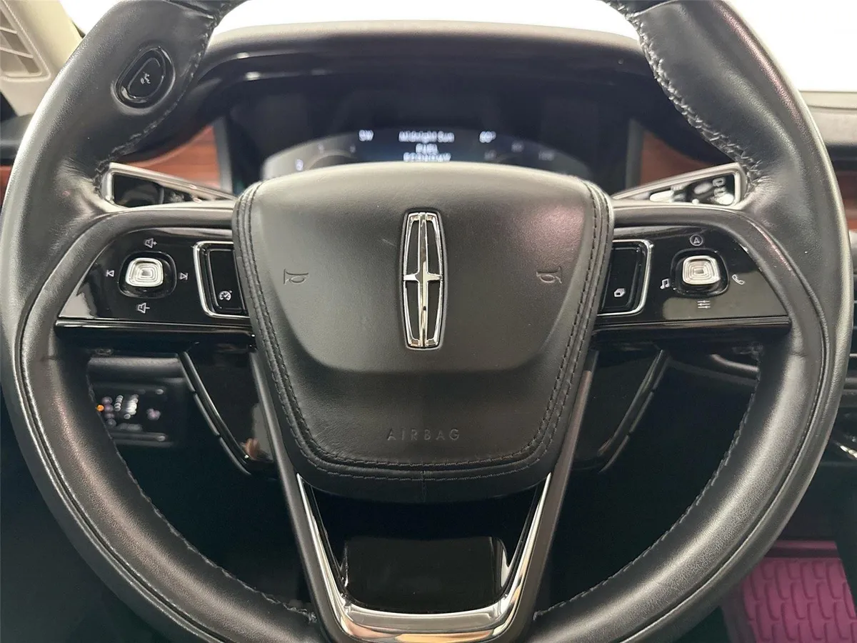 2022 Lincoln Aviator Reserve thumbnail 17