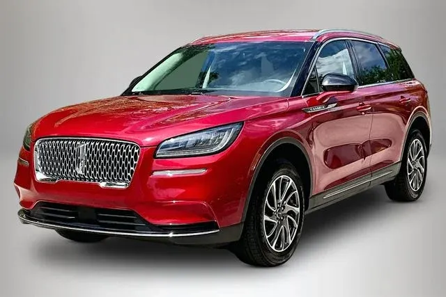 2022 Lincoln Corsair Standard thumbnail 2