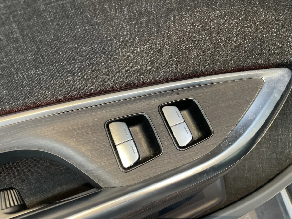 2022 Lucid Air Grand Touring thumbnail 14