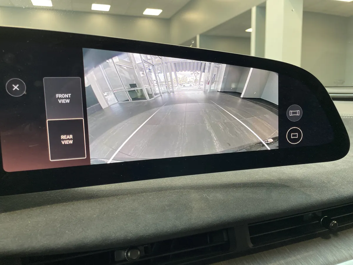2022 Lucid Air Grand Touring thumbnail 28