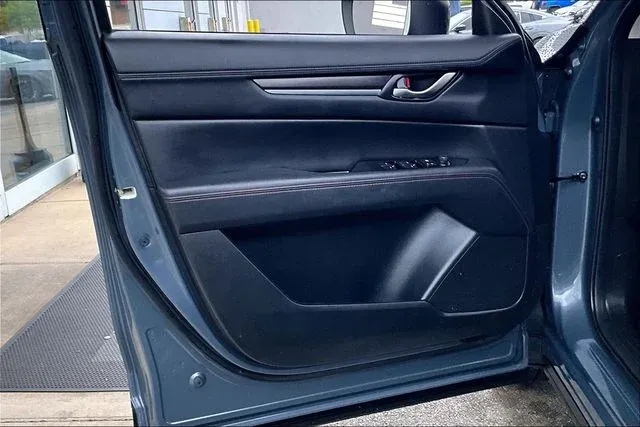 2022 Mazda CX-5 2.5 S Carbon Edition thumbnail 17