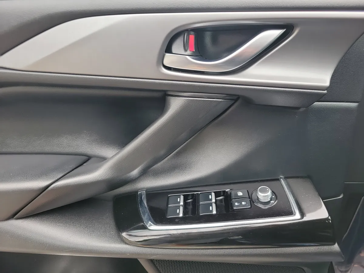 2022 Mazda Mazda CX-9 Touring thumbnail 7