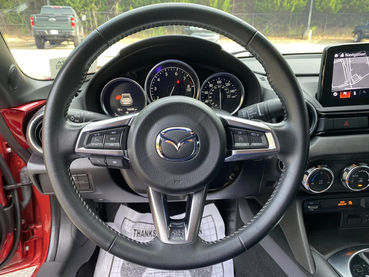 2022 Mazda MX-5 Miata RF Grand Touring thumbnail 15