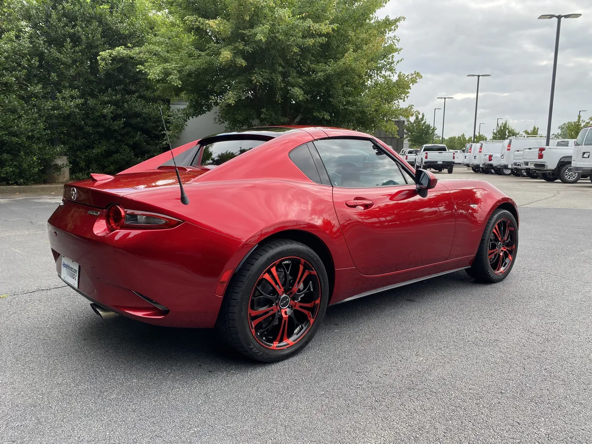 2022 Mazda MX-5 Miata RF Grand Touring thumbnail 8