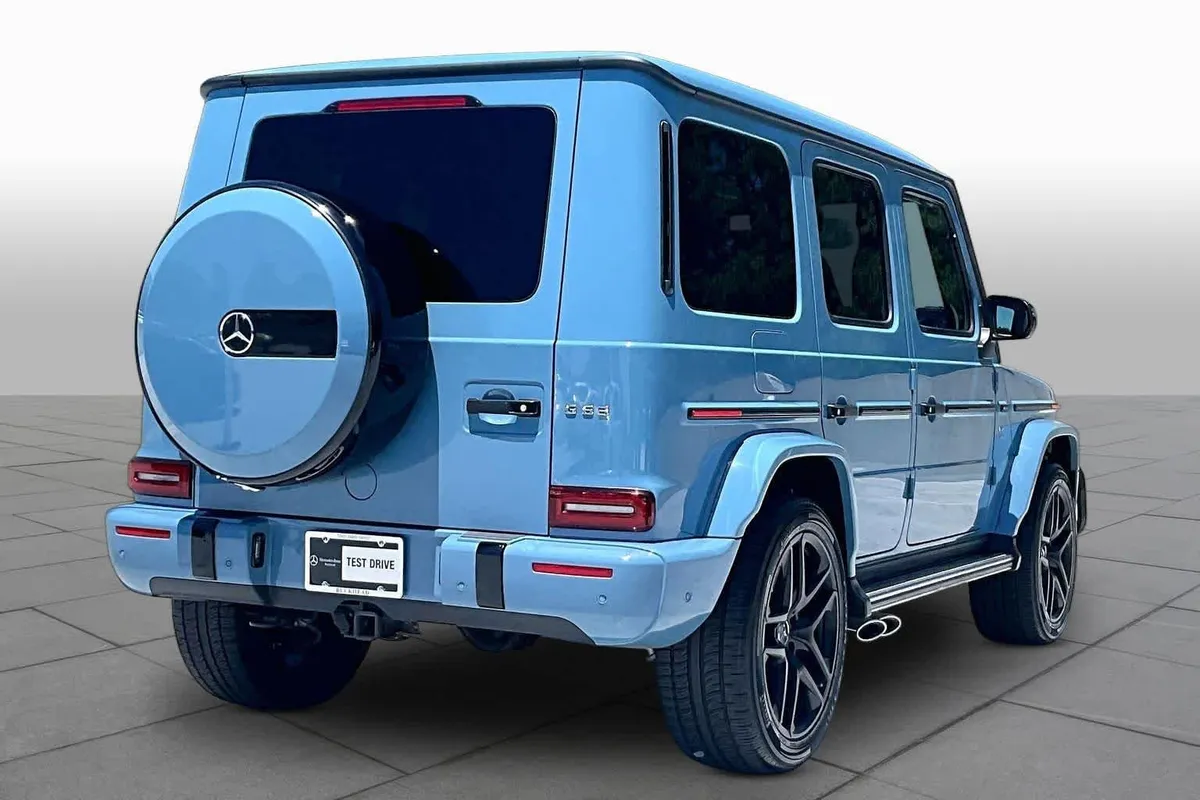 2022 Mercedes-Benz AMG® G 63 AMG® G 63 thumbnail 13