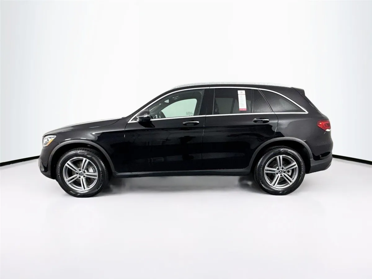 2022 Mercedes-Benz GLC GLC 300 thumbnail 13