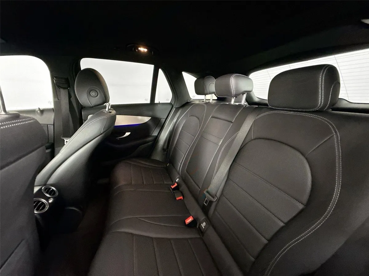2022 Mercedes-Benz GLC GLC 300 thumbnail 30