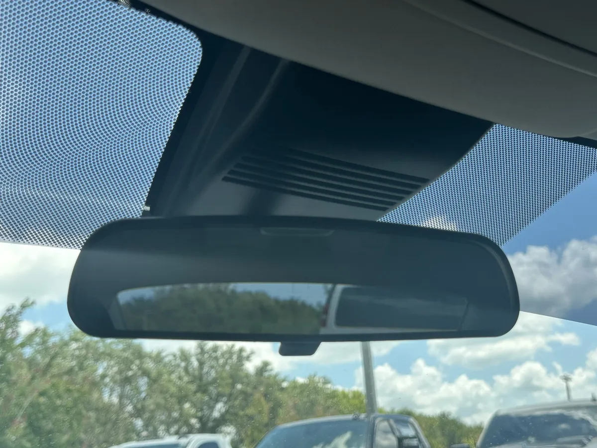 2022 Nissan Altima 2.5 SV thumbnail 28