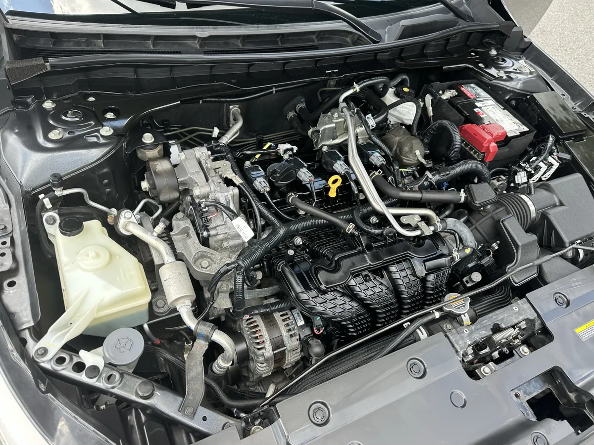 2022 Nissan Altima 2.5 SV thumbnail 38