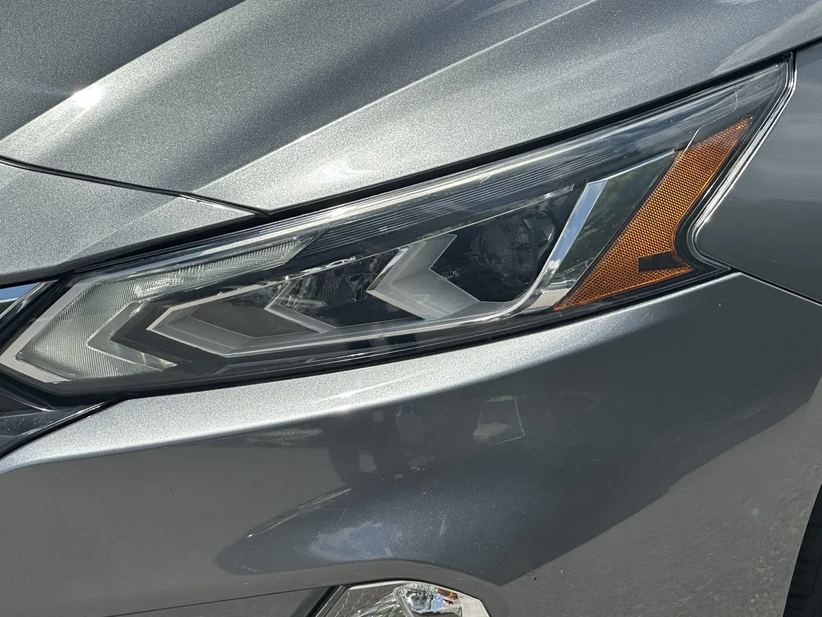 2022 Nissan Altima 2.5 SV thumbnail 5