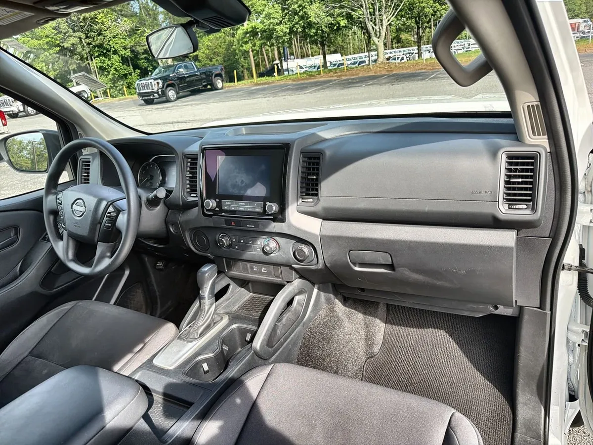 2022 Nissan Frontier King Cab S 4x2 thumbnail 24