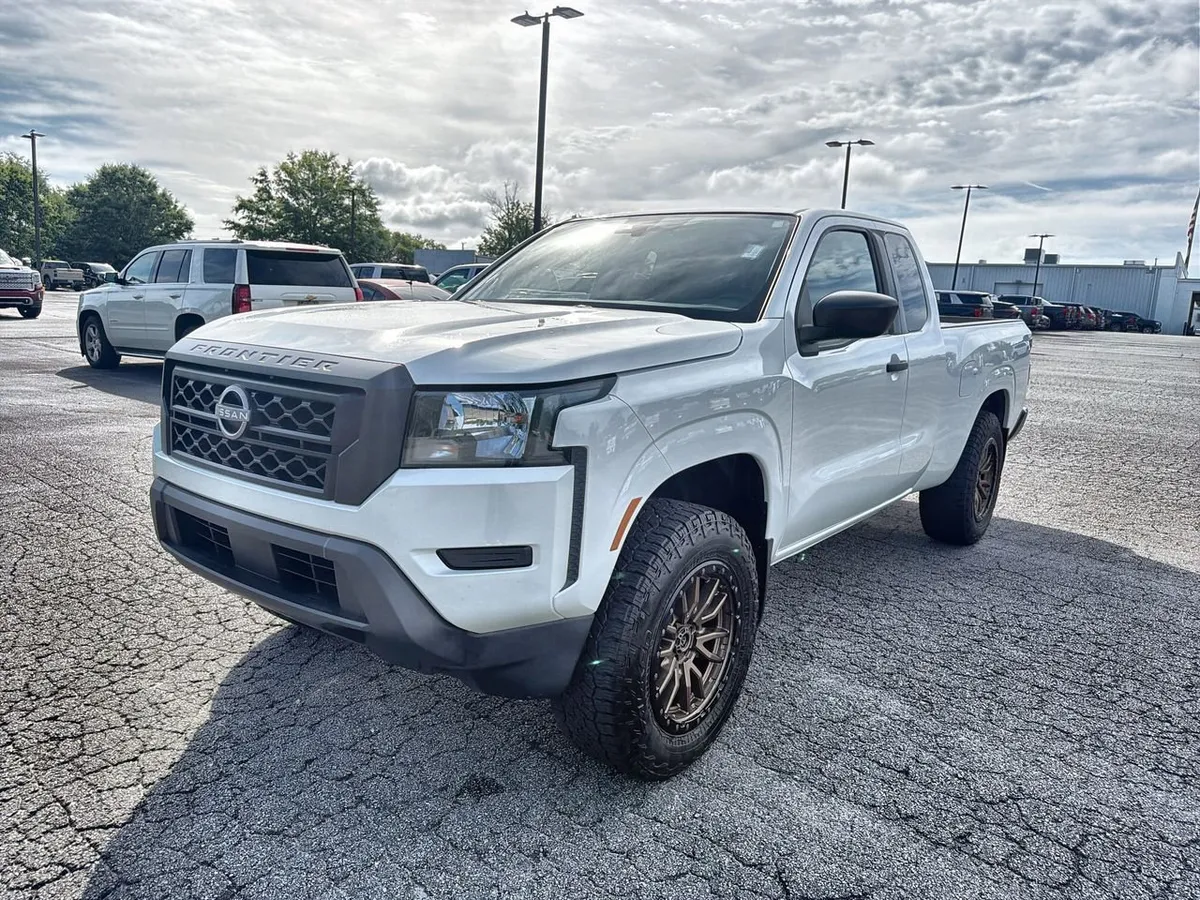 2022 Nissan Frontier King Cab S 4x2 thumbnail 4