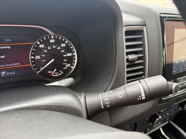 2022 Nissan Frontier SV thumbnail 34