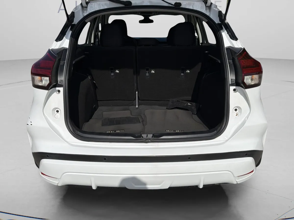 2022 Nissan Kicks S thumbnail 11