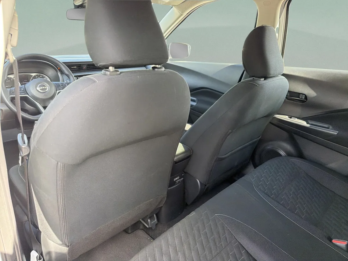 2022 Nissan Kicks S thumbnail 13