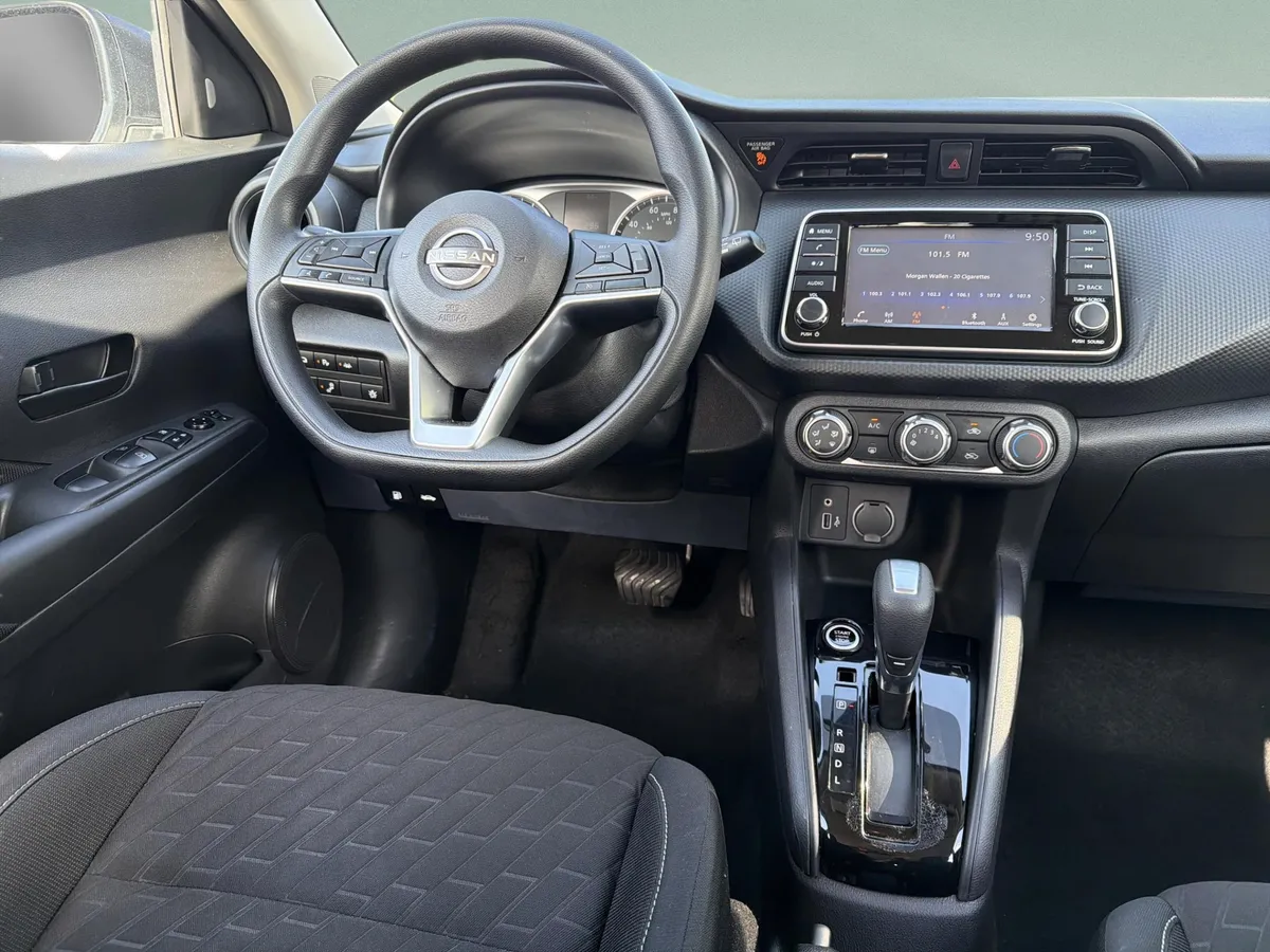 2022 Nissan Kicks S thumbnail 21