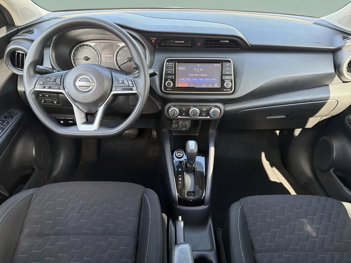 2022 Nissan Kicks S thumbnail 28