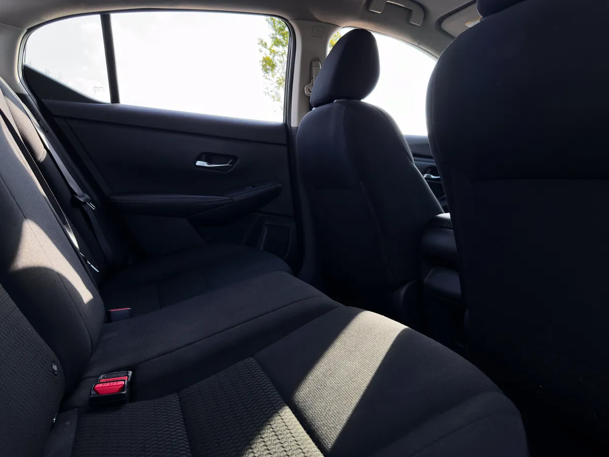 2022 Nissan Sentra S thumbnail 22